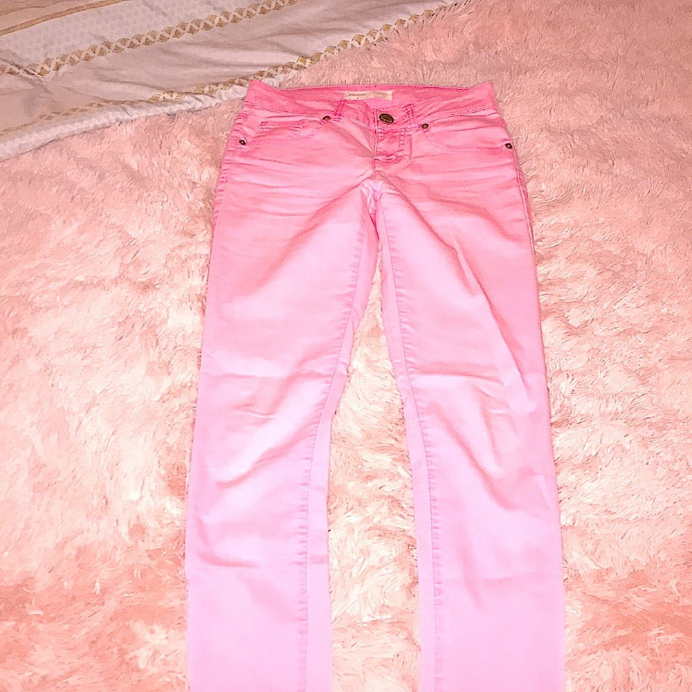 (EUC) No Boundaries Pastel Pink Lightweight Denim Jeans👖